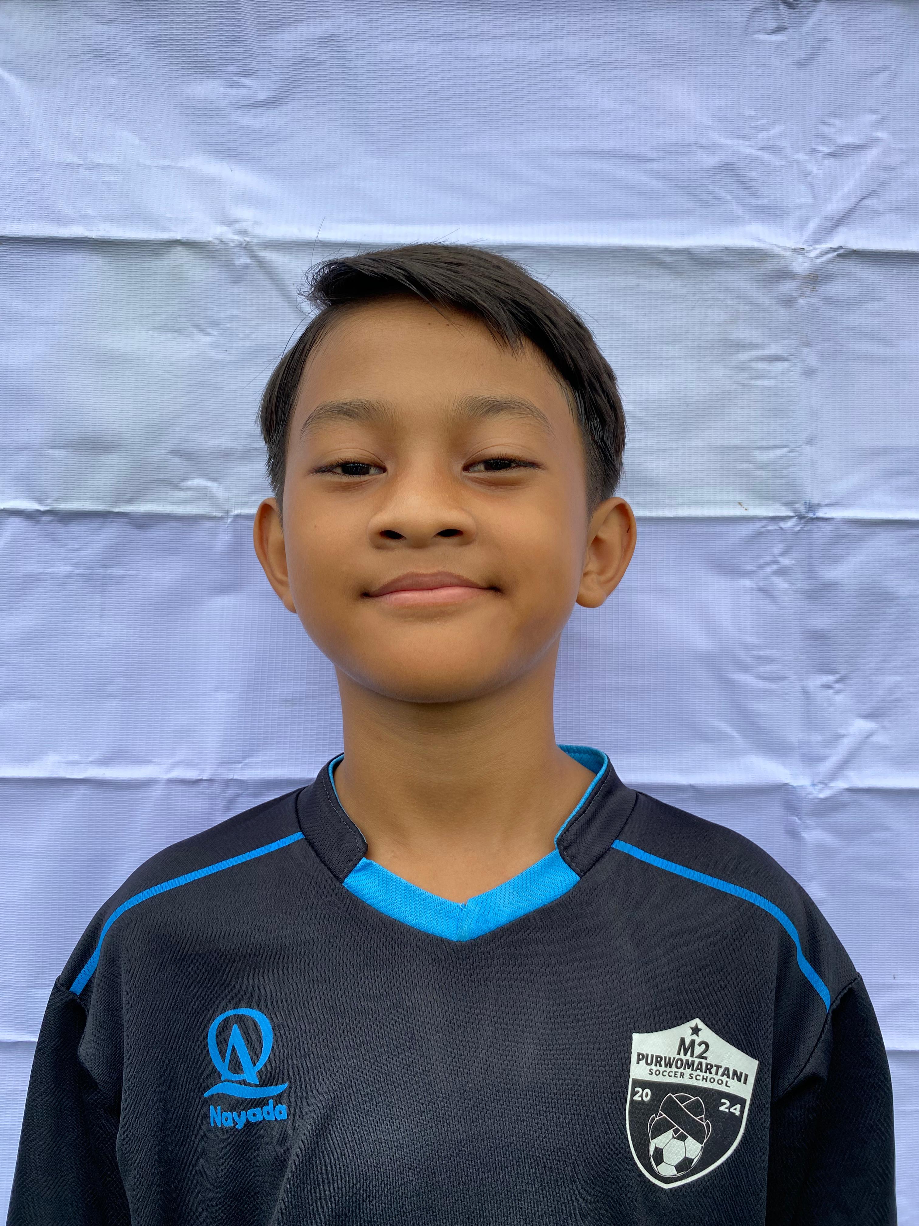 KENSYA ZEIVAND REYATAILAH