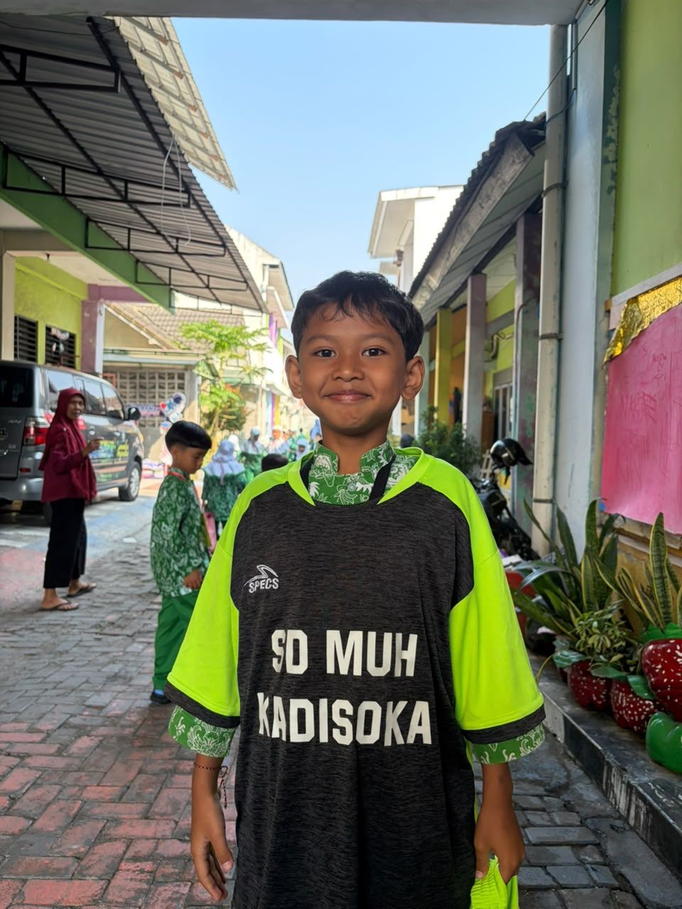 Laiv Alghazali Desliano